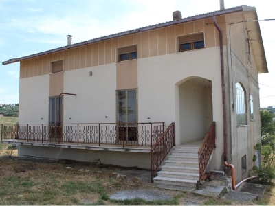 casa indipendente in vendita a Torino di Sangro