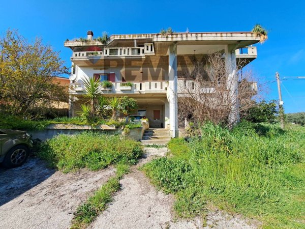 casa indipendente in vendita a Torino di Sangro