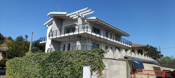 casa indipendente in vendita a Torino di Sangro