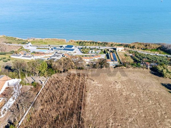 terreno agricolo in vendita a Torino di Sangro