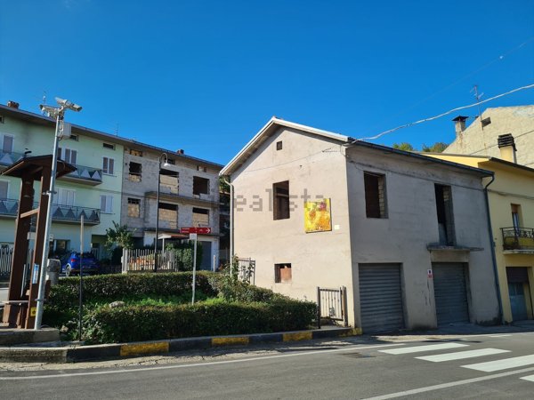 appartamento in vendita a Tornareccio