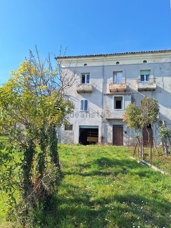 casa indipendente in vendita a Tornareccio in zona Torricchio