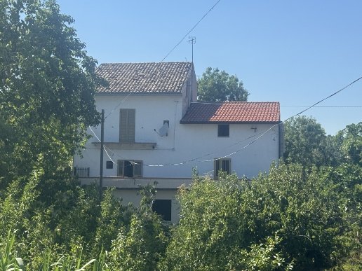 casa indipendente in vendita a Tornareccio in zona Torricchio