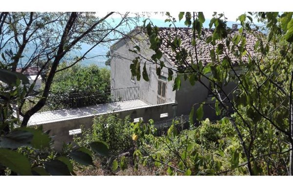 casa indipendente in vendita a Torrebruna in zona Guardiabruna
