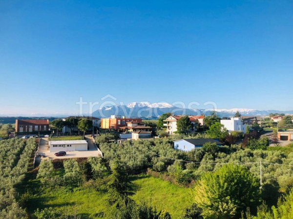 casa indipendente in vendita a Torrevecchia Teatina