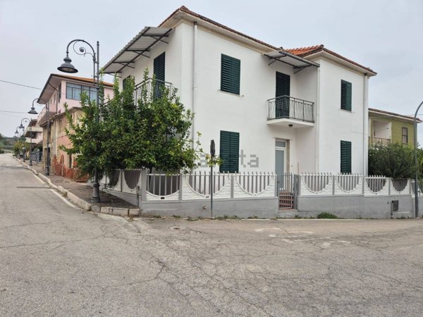 casa indipendente in vendita a Torrevecchia Teatina
