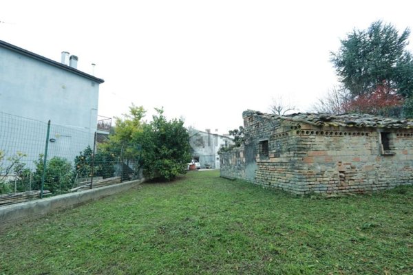 casa semindipendente in vendita a Torrevecchia Teatina