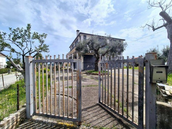 casa indipendente in vendita a Torrevecchia Teatina