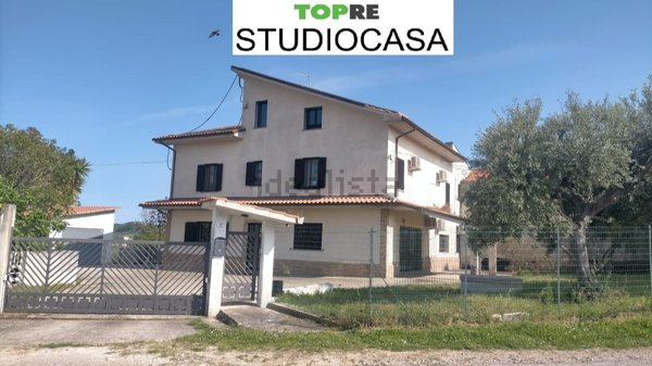 casa indipendente in vendita a Torrevecchia Teatina