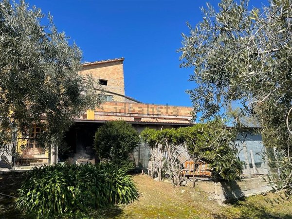 casa semindipendente in vendita a Torrevecchia Teatina
