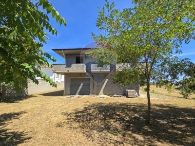 casa indipendente in vendita a Torrevecchia Teatina