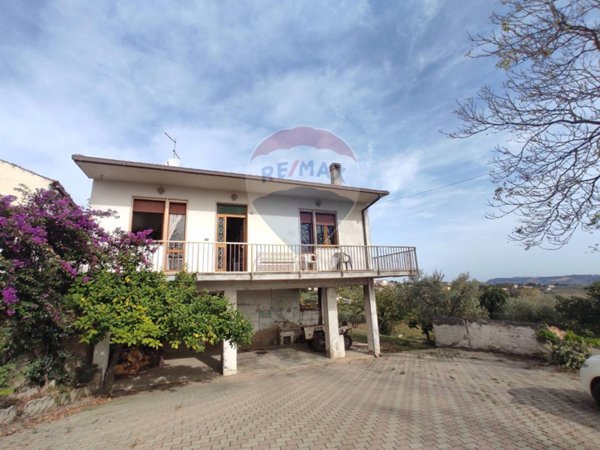 casa indipendente in vendita a Torrevecchia Teatina in zona Castelferrato