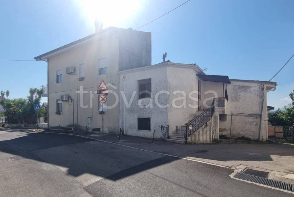 casa indipendente in vendita a Torrevecchia Teatina