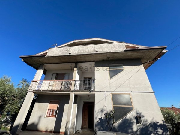 casa indipendente in vendita a Torrevecchia Teatina