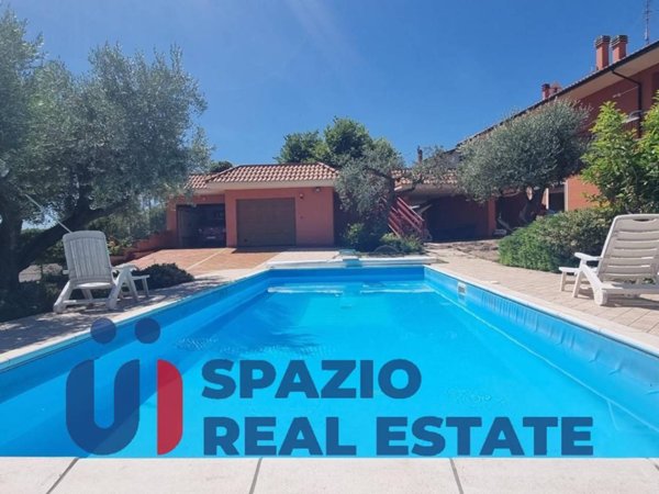 casa indipendente in vendita a Torrevecchia Teatina in zona Castelferrato