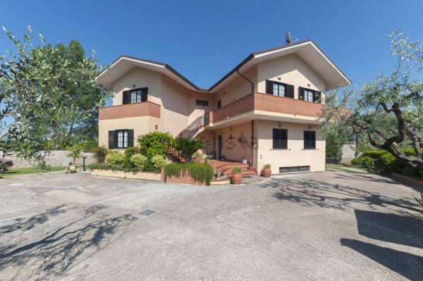 casa indipendente in vendita a Torrevecchia Teatina