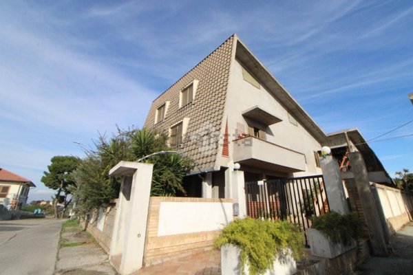 appartamento in vendita a Torrevecchia Teatina