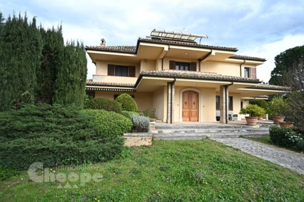 casa indipendente in vendita a Torrevecchia Teatina