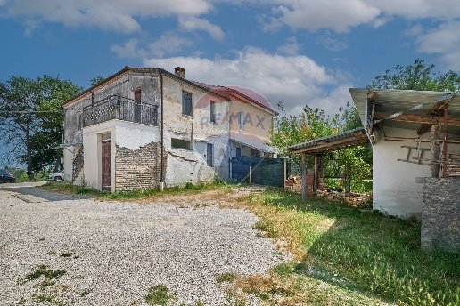 casa indipendente in vendita a Torrevecchia Teatina