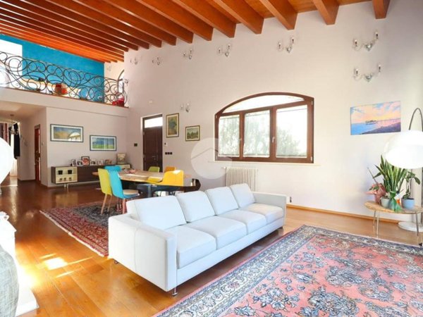 casa indipendente in vendita a Torrevecchia Teatina in zona Castelferrato