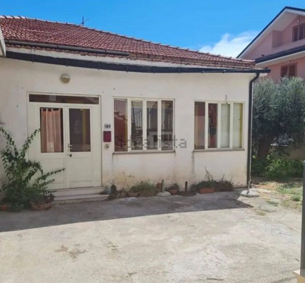 casa indipendente in vendita a Torrevecchia Teatina