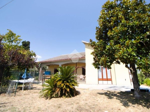 casa indipendente in vendita a Torrevecchia Teatina
