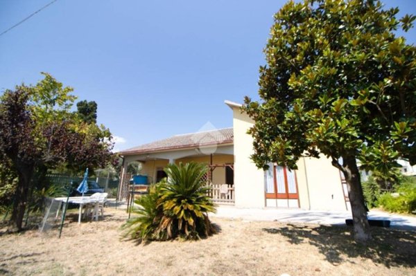 casa indipendente in vendita a Torrevecchia Teatina