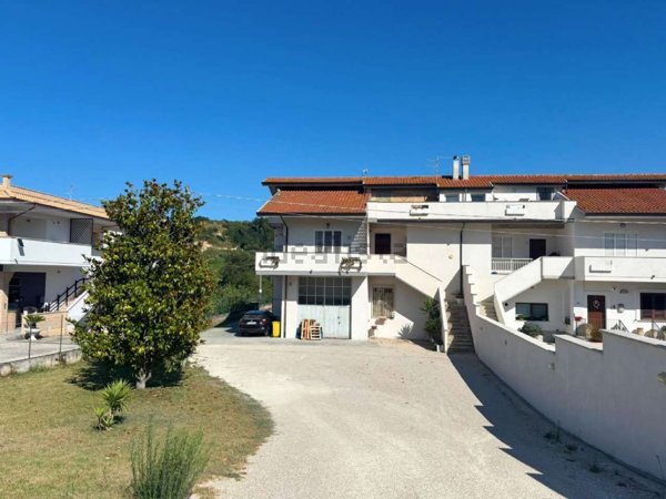 casa indipendente in vendita a Torrevecchia Teatina