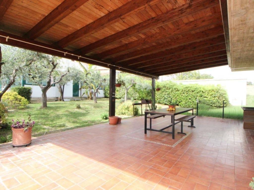 casa indipendente in vendita a Torrevecchia Teatina