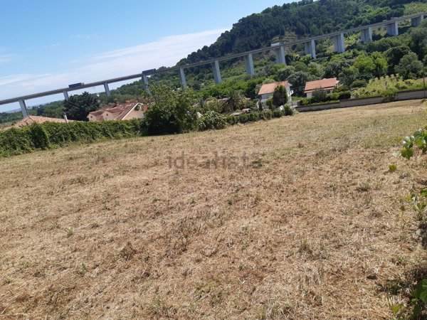 terreno in vendita a Torrevecchia Teatina