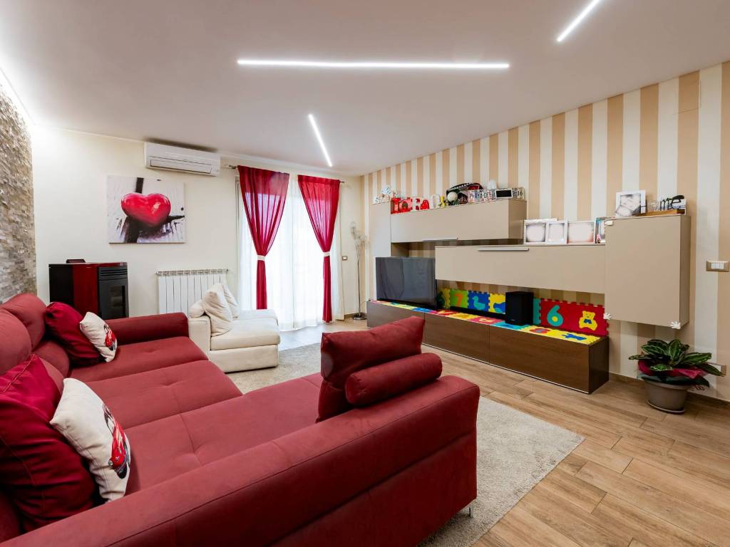 appartamento in vendita a Torrevecchia Teatina in zona Castelferrato