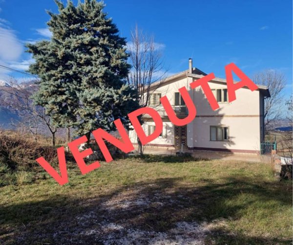 casa indipendente in vendita a Torricella Peligna