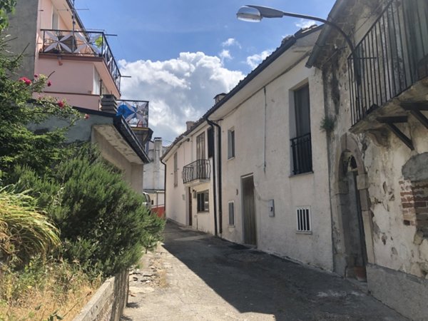 casa indipendente in vendita a Torricella Peligna