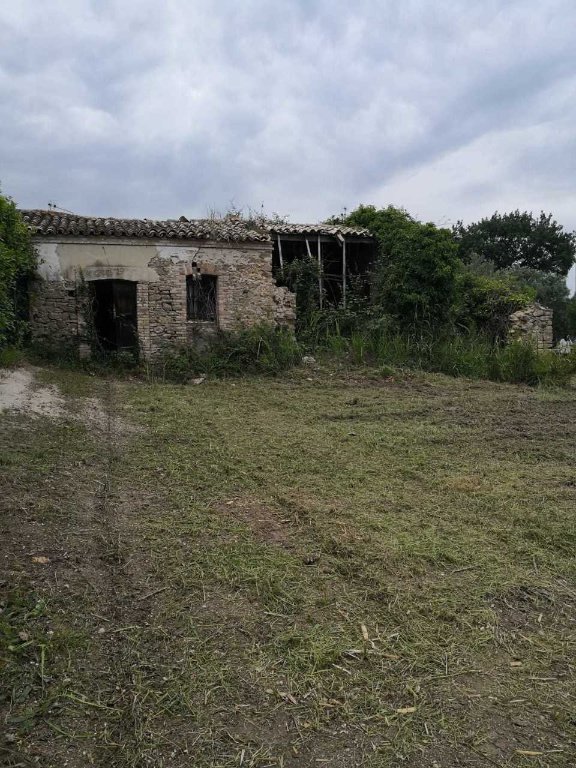 terreno agricolo in vendita a Treglio