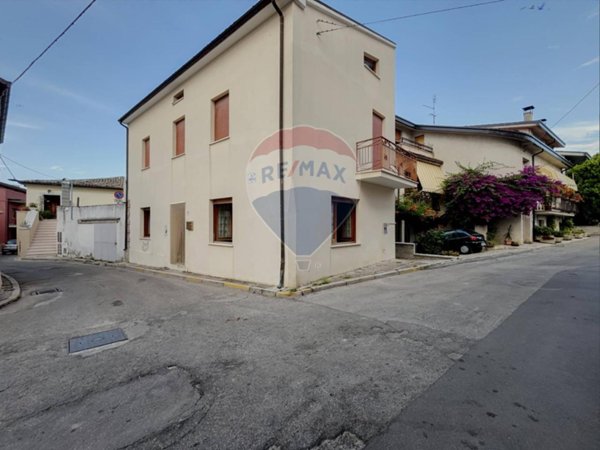 casa indipendente in vendita a Treglio