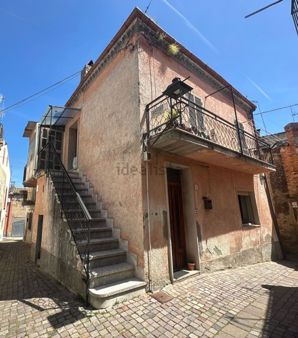 pentavano in vendita a Treglio