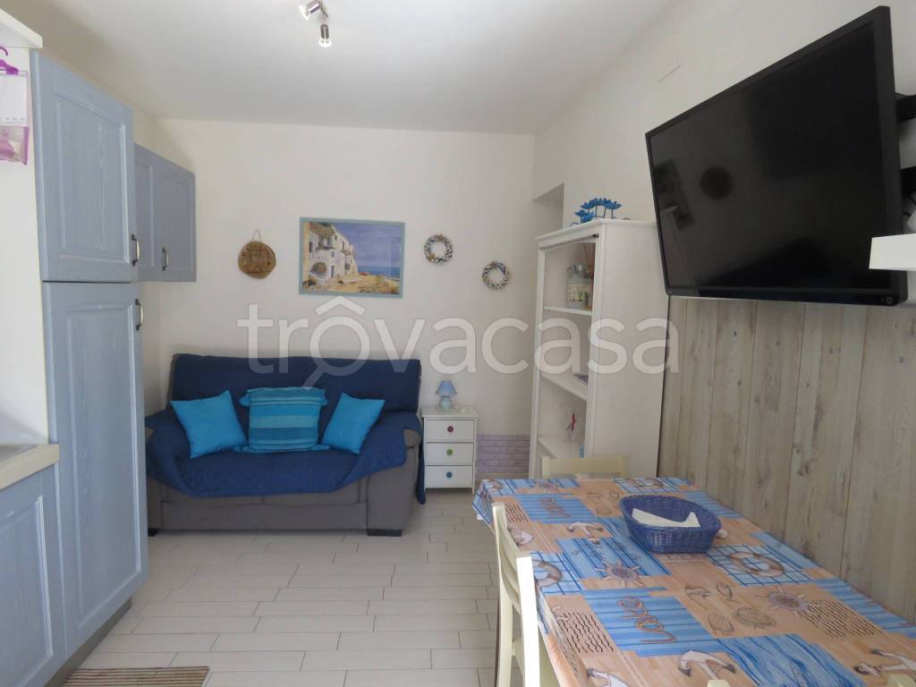 appartamento in vendita a Treglio in zona Sacchetti