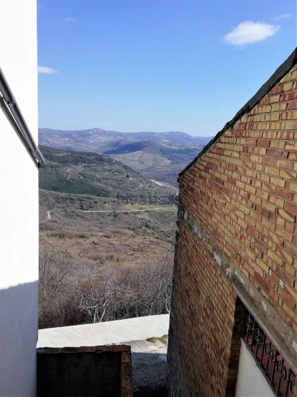 casa indipendente in vendita a Tufillo