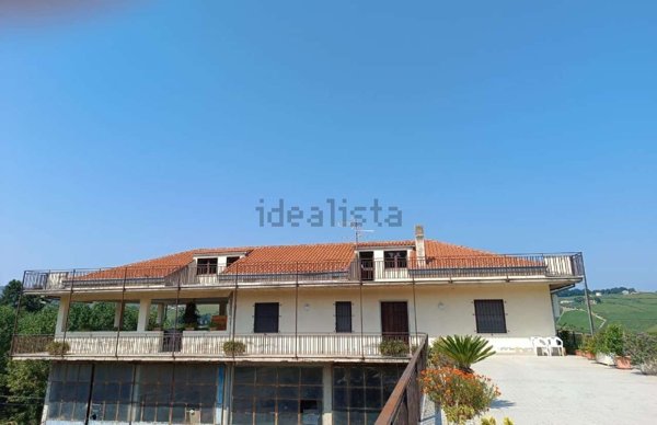 casa indipendente in vendita a Vacri