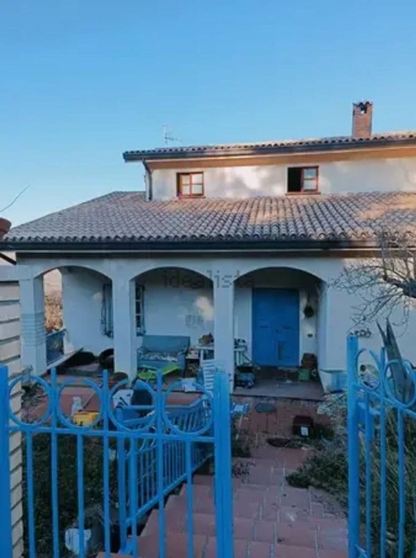 casa indipendente in vendita a Vacri