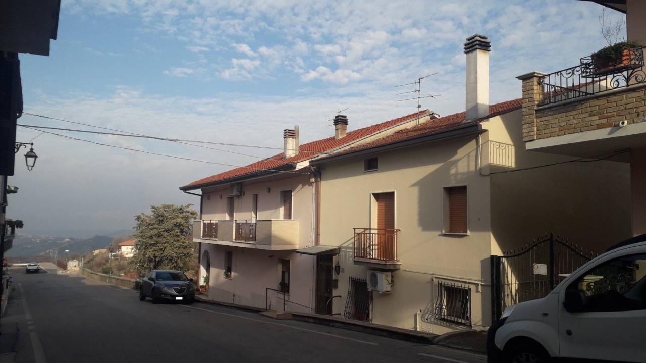 casa indipendente in vendita a Vacri