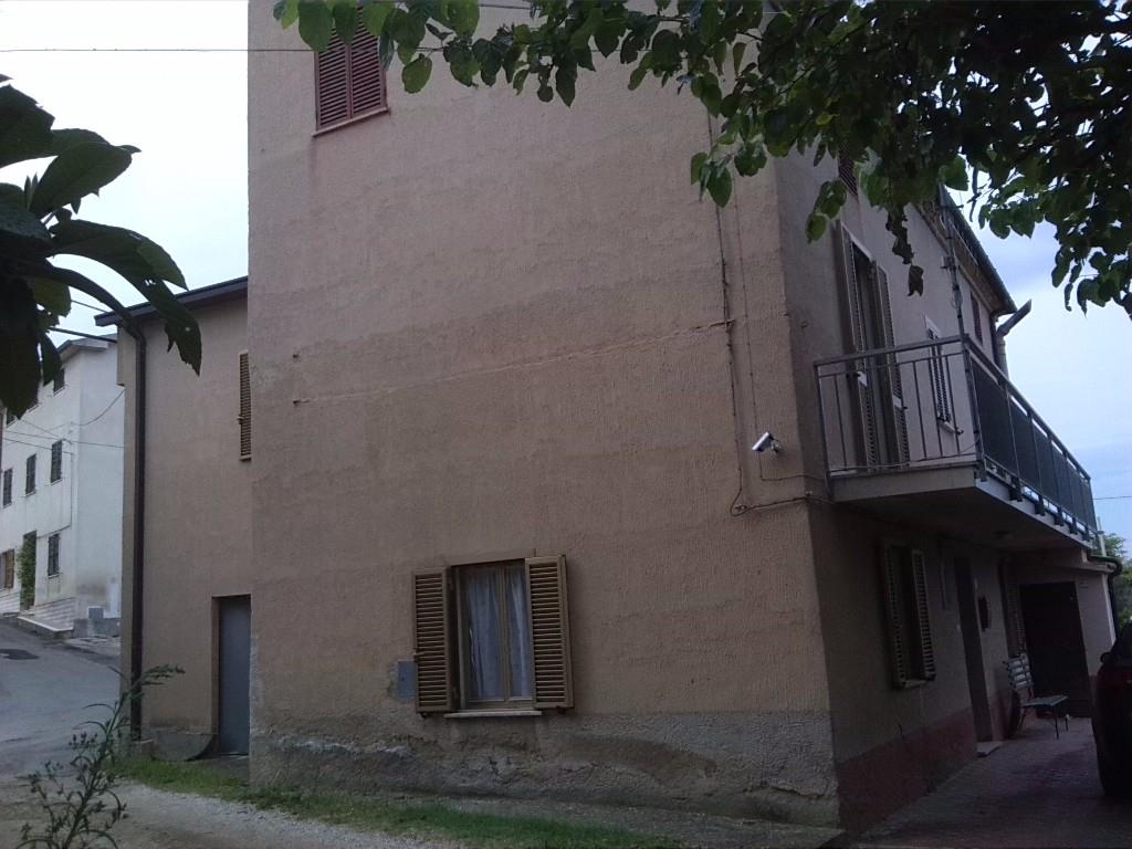 casa indipendente in vendita a Vacri in zona Sant'Agata