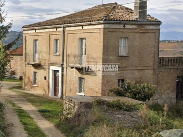 casa indipendente in vendita a Vacri