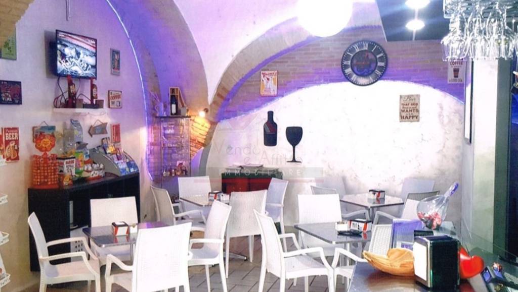 negozio in vendita a Vasto