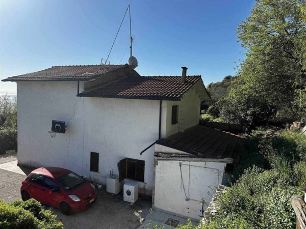 casa indipendente in vendita a Vasto in zona Pagliarelli