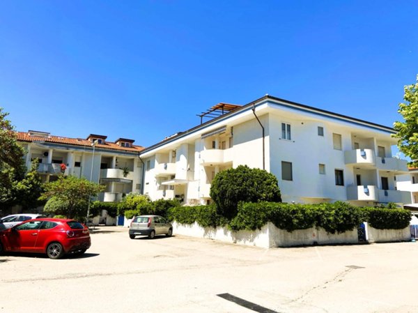 appartamento in vendita a Vasto in zona Marina