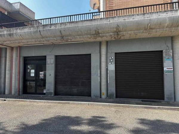 negozio in vendita a Vasto in zona Marina