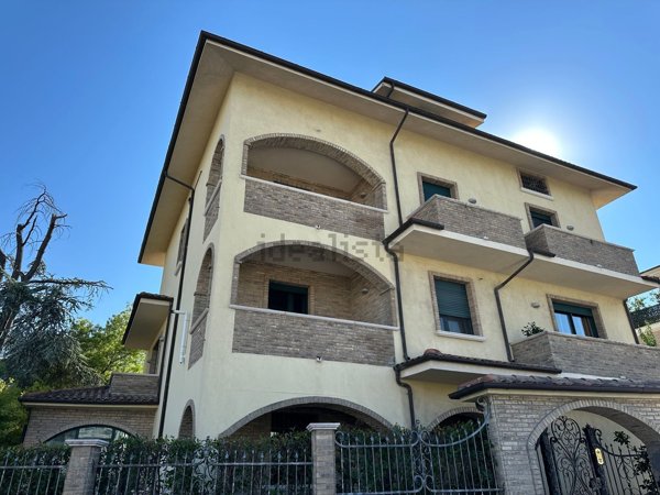 casa indipendente in vendita a Vasto