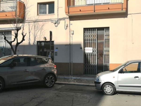 locale di sgombero in vendita a Vasto