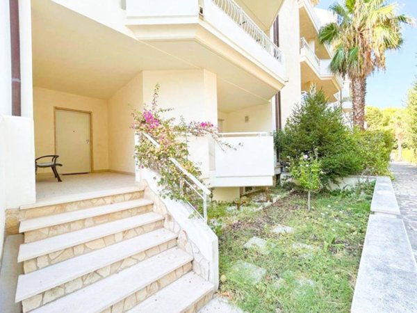 appartamento in vendita a Vasto in zona Marina